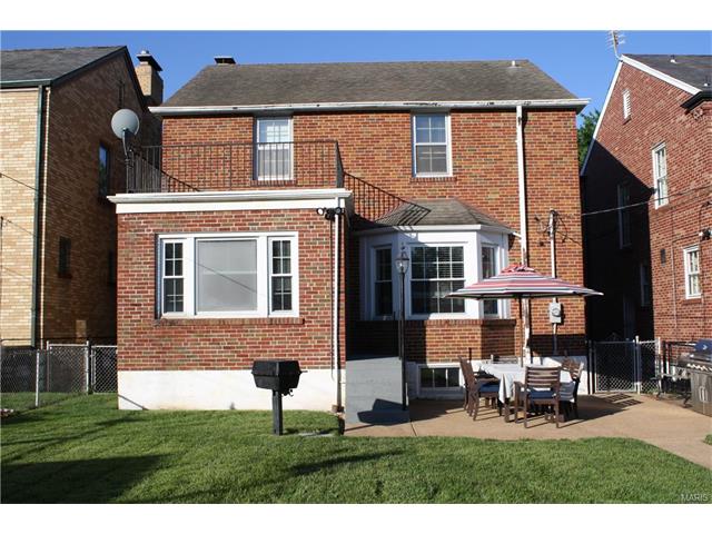 For Sale: 4069 Holly Hills Blvd Saint Louis, MO 63116