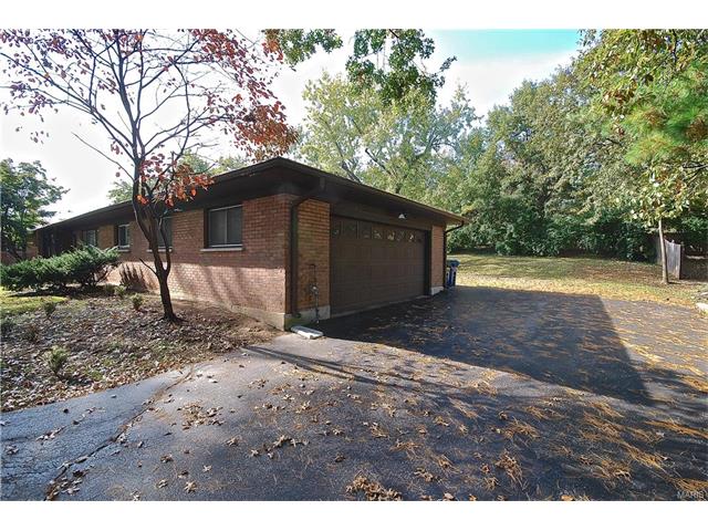 74 Berkshire Dr