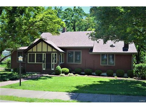 8710 General Grant Ln