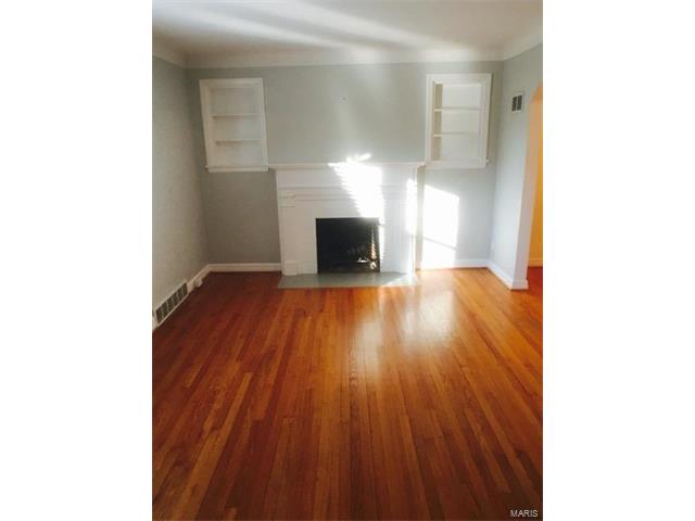 461 Julian Pl