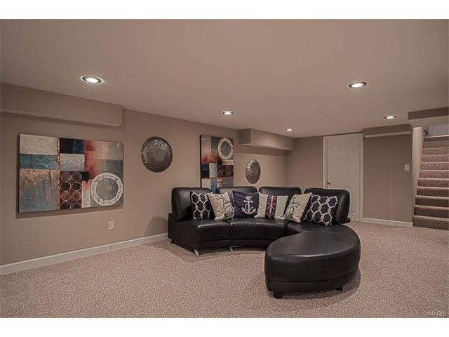 10005 N Marlene Dr