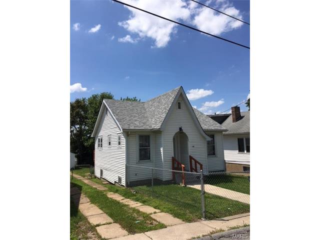 144 W Velma Ave, Saint Louis MO 63125