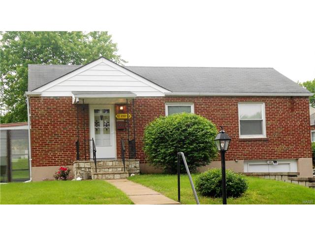 For Sale: 2107 Kaske Dr Saint Louis, MO 63125