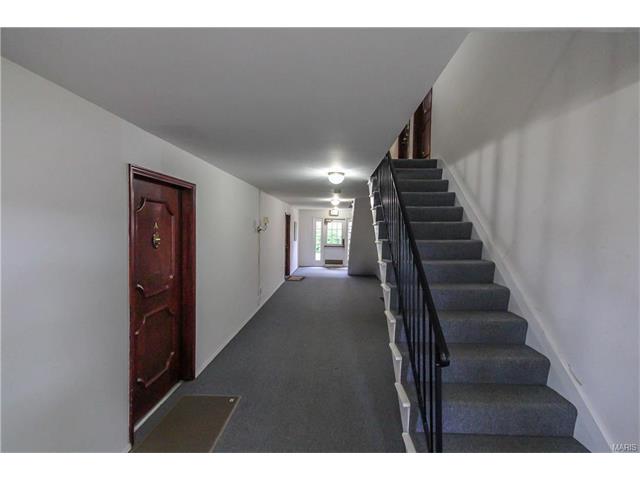 857 Dumont Pl #APT A Saint Louis, MO 63125