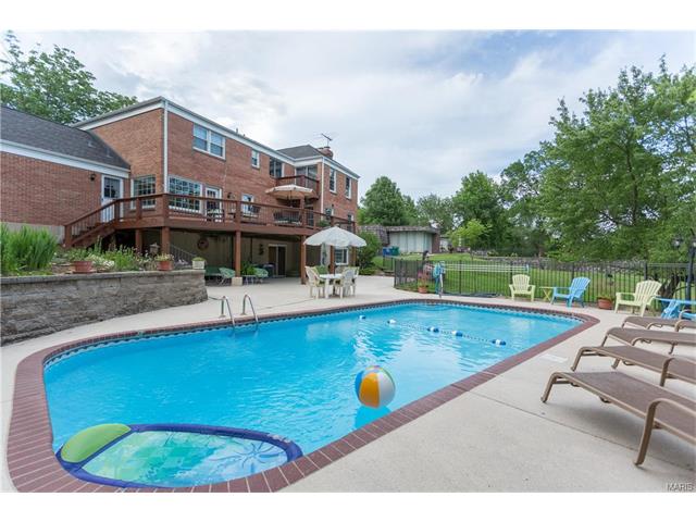 For Sale: 12658 Alswell Saint Louis, MO 63128