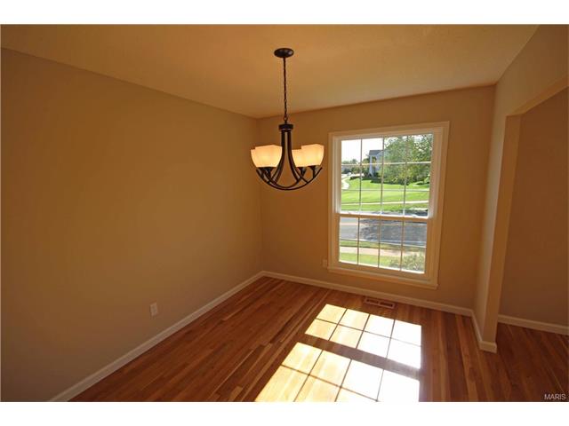 4947 Kerth Rd