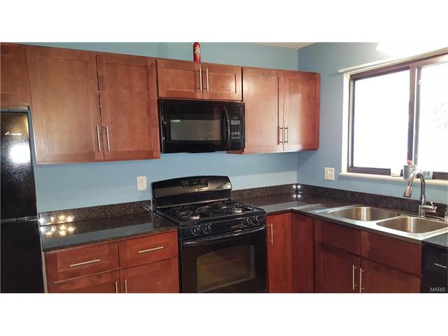 For Sale: 5316 Milburn Rd Saint Louis, MO 63129
