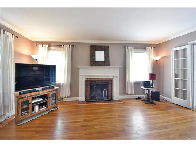 For Sale: 8049 Gannon Ave Saint Louis, MO 63130