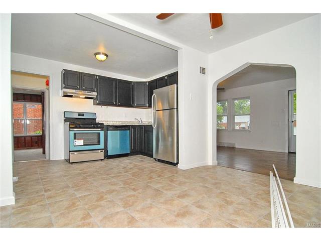 1528 Eastmont