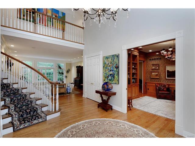 For Sale: 1123 Bella Vista Dr Saint Louis, MO 63131