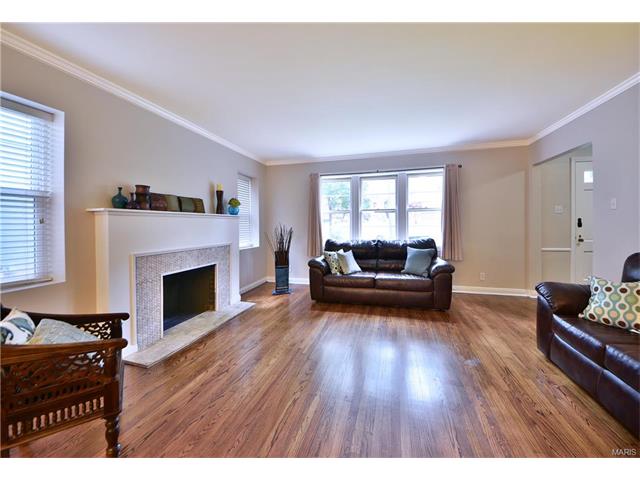 For Sale: 7909 Cornell Ave Saint Louis, MO 63132