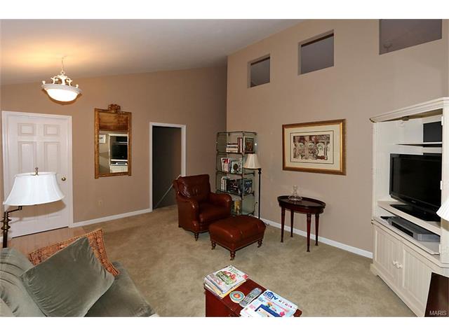 1294 Castle Gate Villas Dr