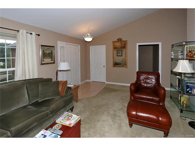 1294 Castle Gate Villas Dr