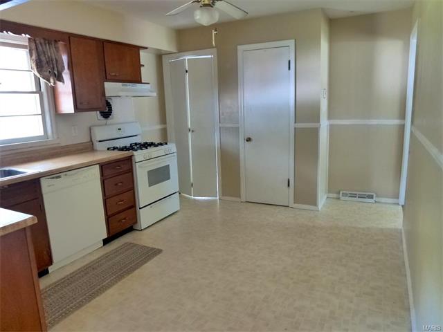 9320 Tutwiler Ave