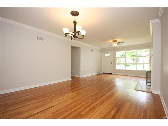 For Sale: 16 Buckeye Saint Louis, MO 63135