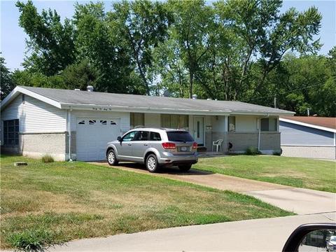 1515 Varnum