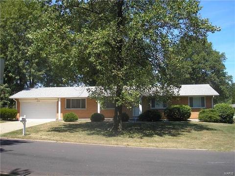 1515 Varnum