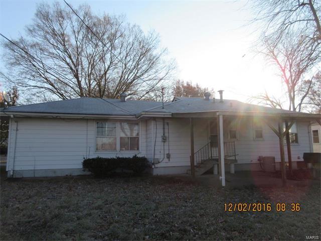 10061 Dwight