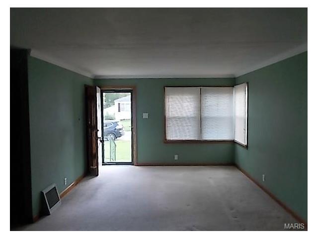 1425 Ballard Dr