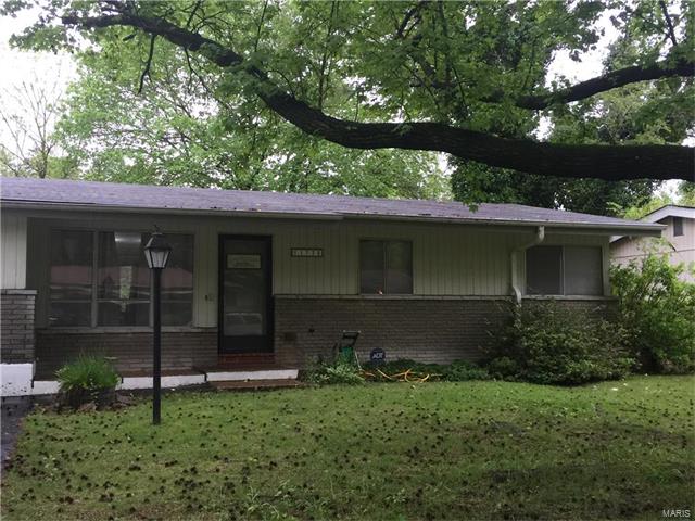 1565 Lakeside