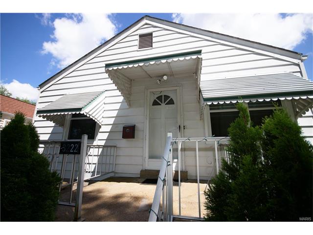 For Sale: 3222 Jasper Park Saint Louis, MO 63139