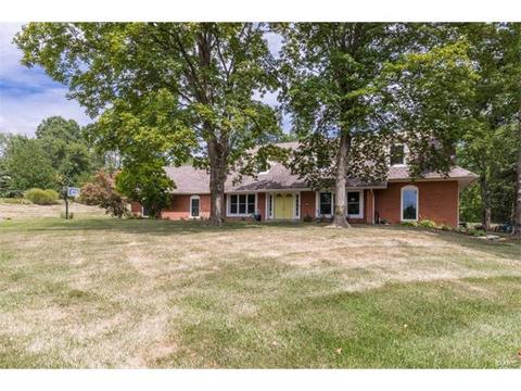 102 Camfield Square Dr