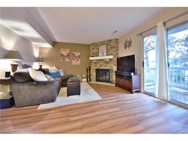 9005 Cardinal Ter