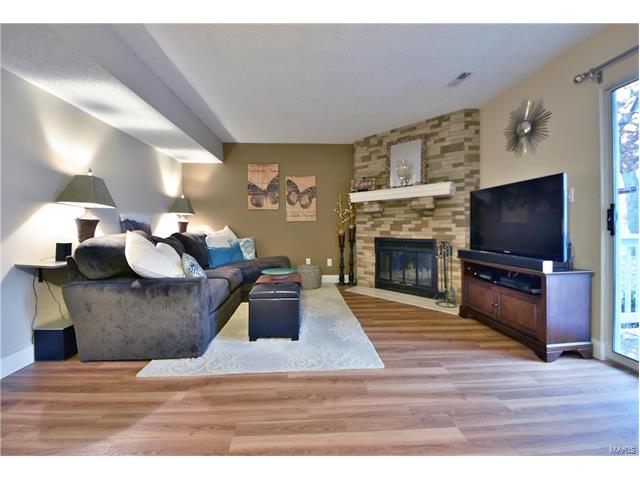 9005 Cardinal Ter