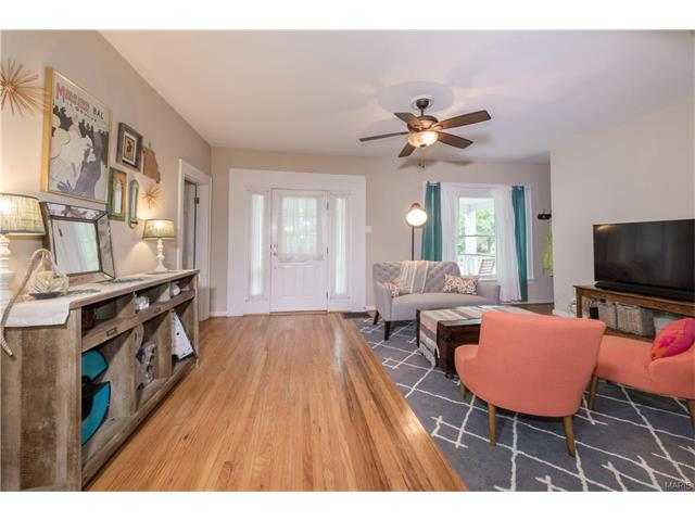 For Sale: 9003 Lawn Ave Saint Louis, MO 63144