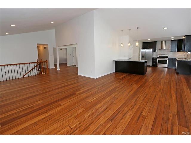 1146 Dunston Dr