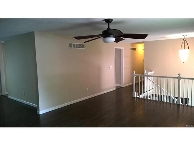 11664 Chieftain, Saint Louis MO 63146