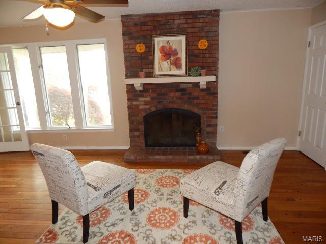 1438 Silverleaf Ln, Saint Louis MO 63146