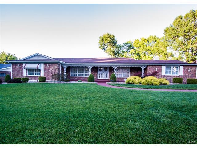 828 Innisfree Dr