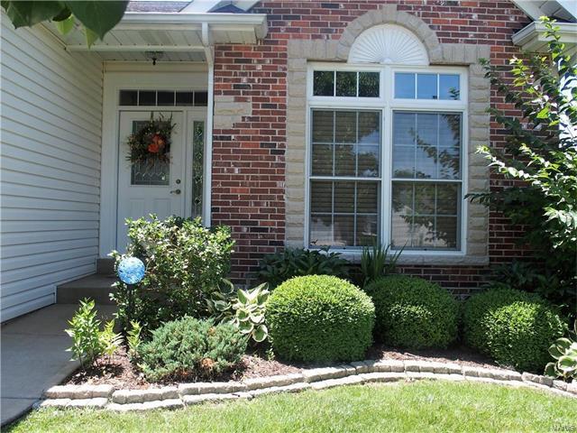 828 Innisfree Dr