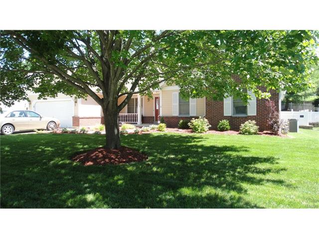 For Sale: 2368 Canyon Dr Saint Charles, MO 63303