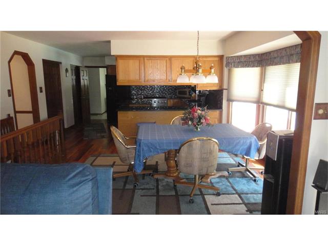 For Sale: 2368 Canyon Dr Saint Charles, MO 63303