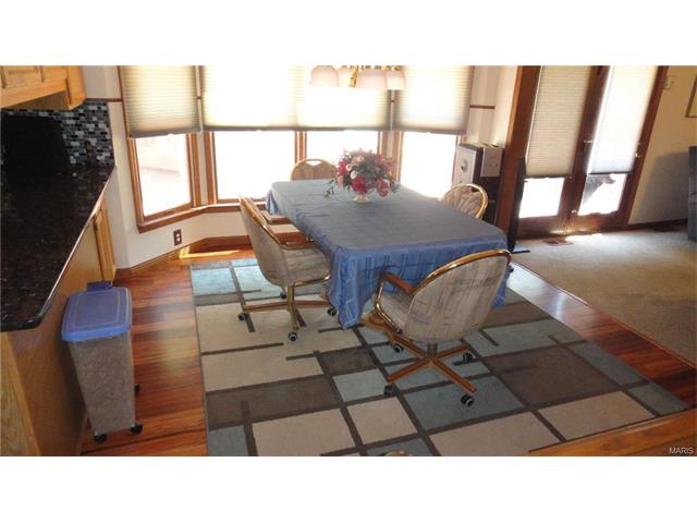 For Sale: 2368 Canyon Dr Saint Charles, MO 63303