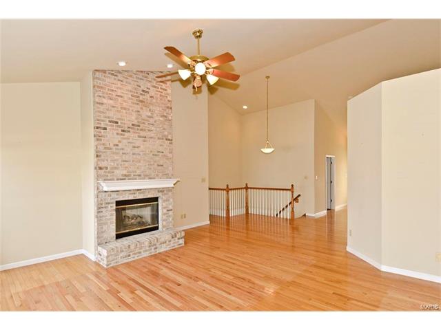 1326 Pine Bluff Dr