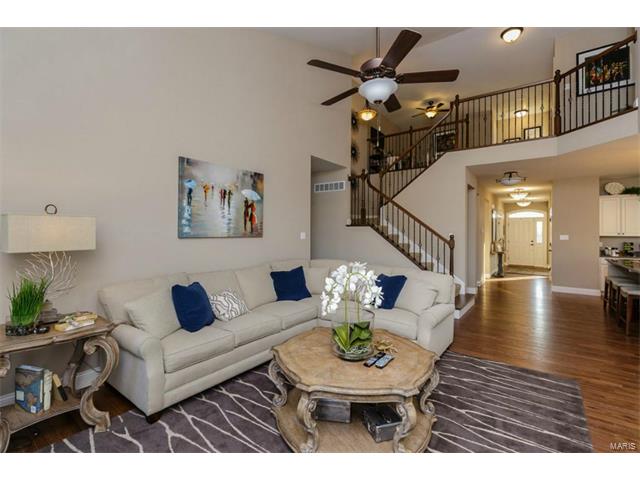 1025 Castleview Ct