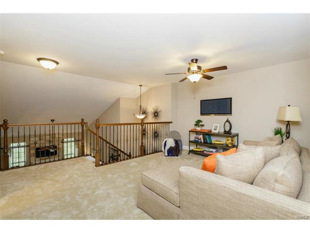 1025 Castleview Ct