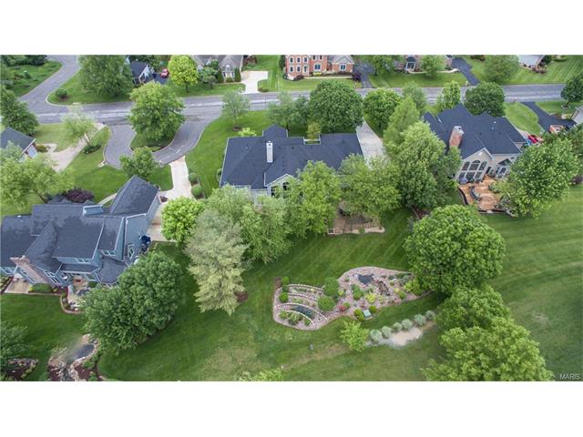For Sale: 1143 Whitmoor Dr Saint Charles, MO 63304