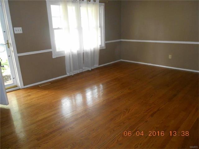 43 Cloverdale Saint Charles, MO 63304