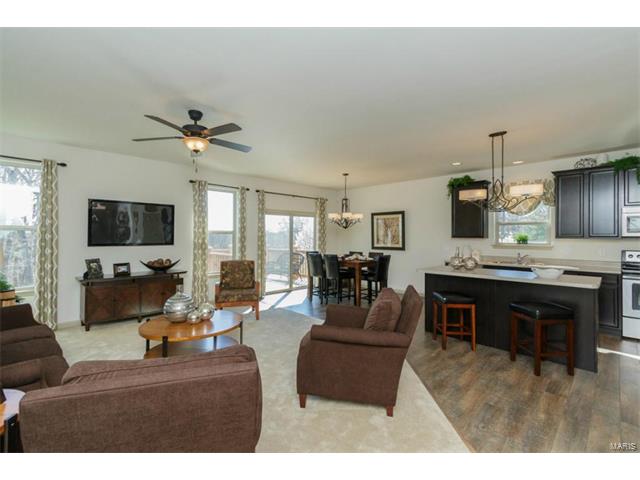 408 Wynding Gate