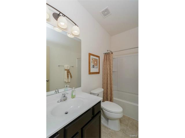 408 Wynding Gate