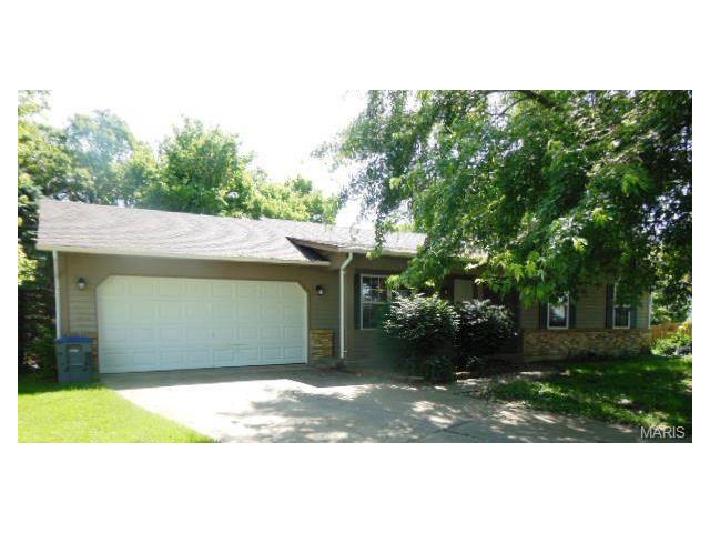 6317 Long Timber Dr, O Fallon MO 63368