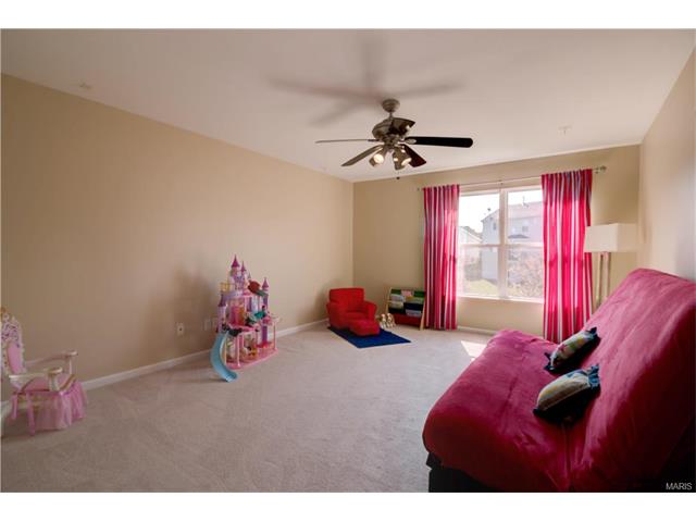 1248 Cold Spring Dr, O Fallon MO 63368