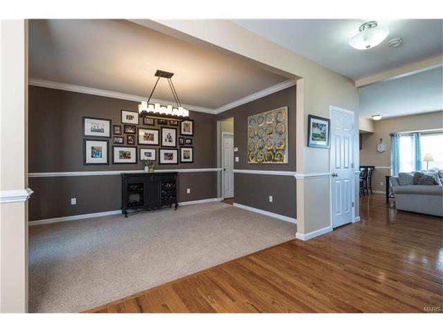 For Sale: 206 Fox Haven Ct O Fallon, MO 63368
