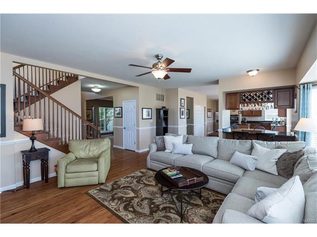 For Sale: 206 Fox Haven Ct O Fallon, MO 63368