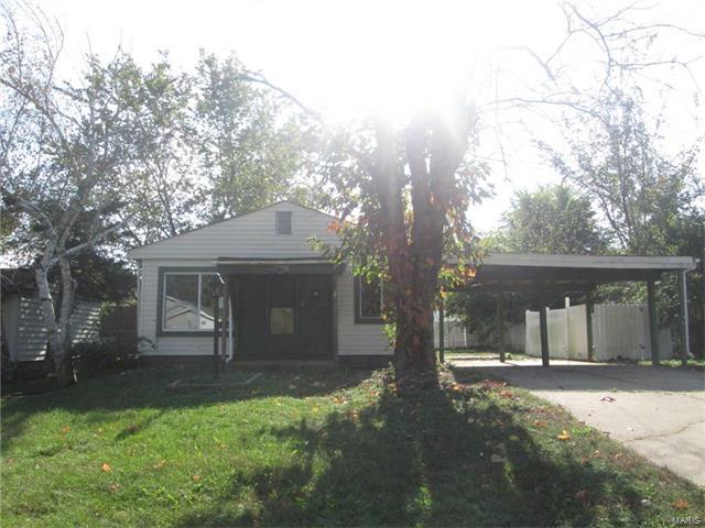 3 Spring Fawn Ln