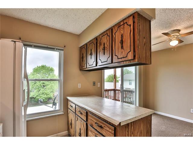 952 Sugar Lake Ct